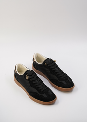 GALA DEEP BLACK